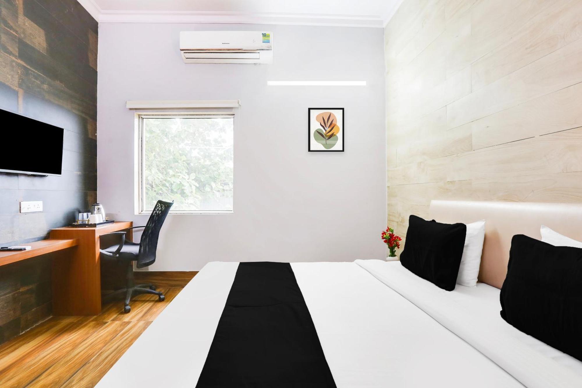 Hotel Super Collection O Bhiwadi Exteriér fotografie